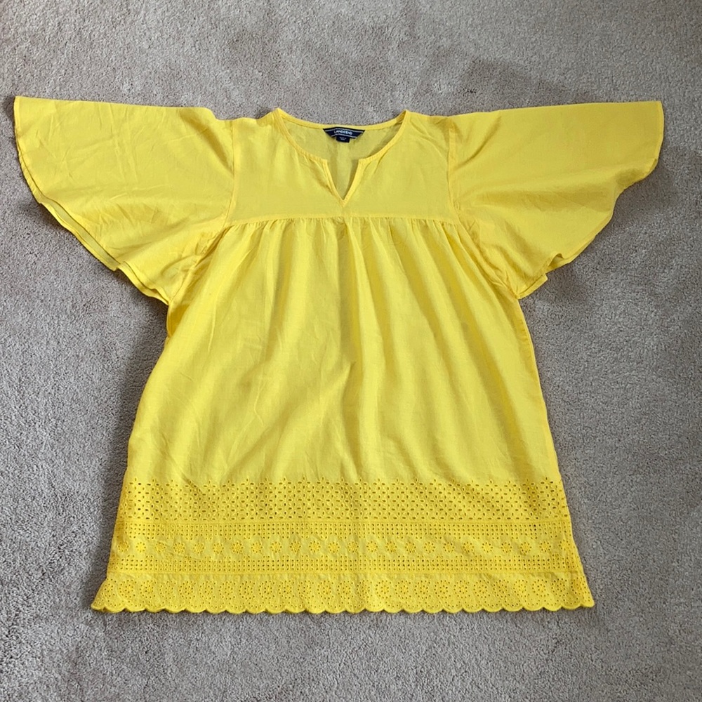 Lands’ End Girl’s cotton coverup Size XL